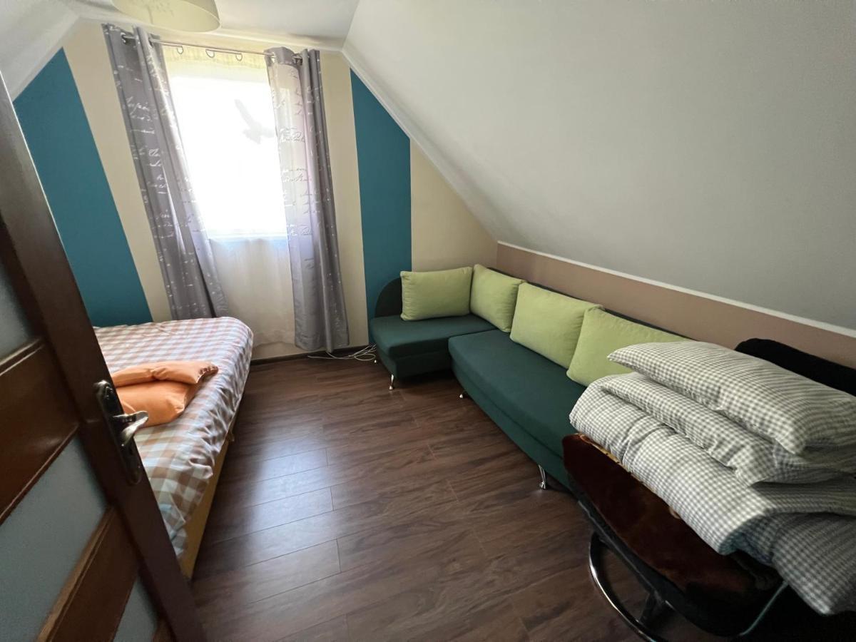Kaszuby- Domek Caloroczny Nad Jeziorem Gowidlinskim Sulęczyno Exteriör bild